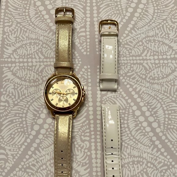 Coach Women's Watch with Genuine Leather Band - Picture 1 of 5